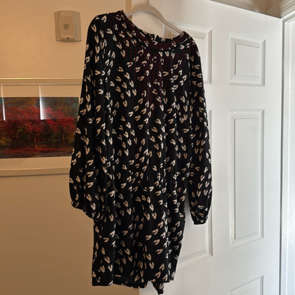 Anthropologie Ranna Gill Madine
Romper size xl